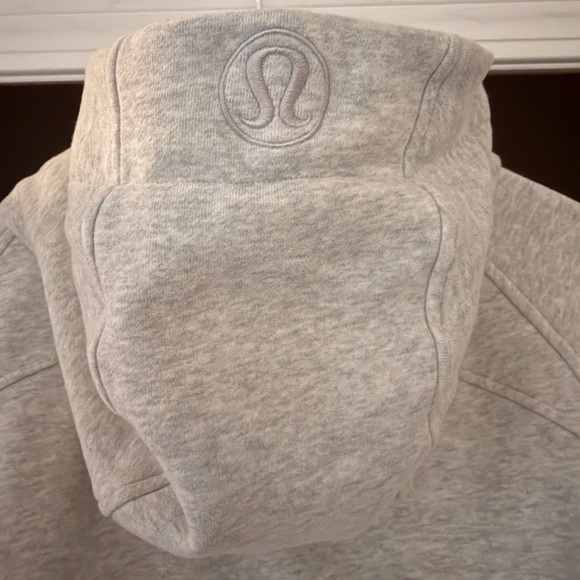 Lululemon Cropped Scuba Hoodie Heathered Core Ultra Gray 10 Sweatshirt Full Zip - Picture 5 of 5